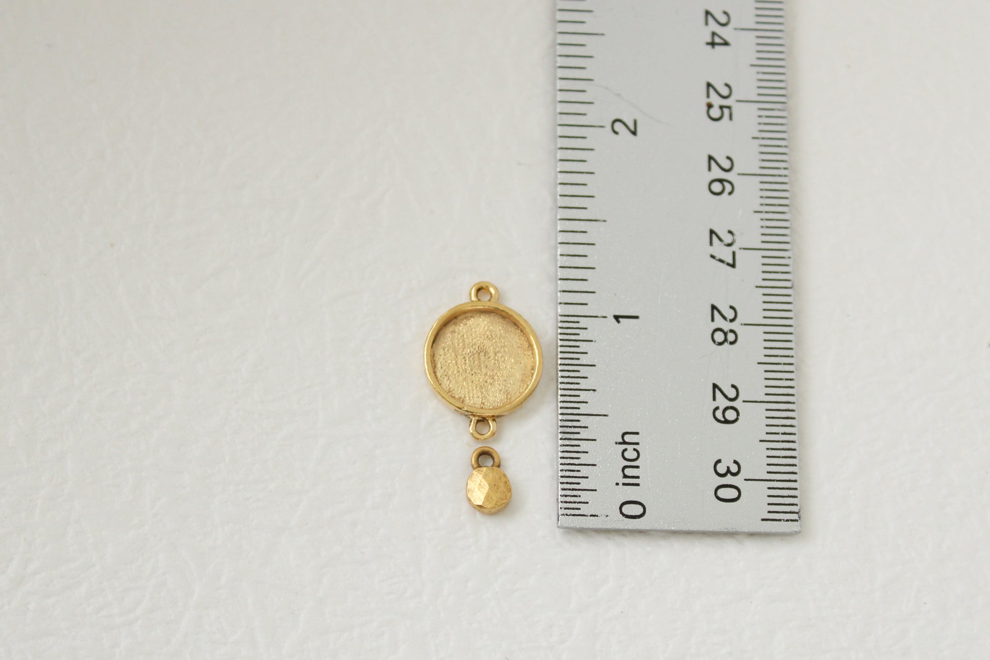 gold custom resin necklace flower preservation 