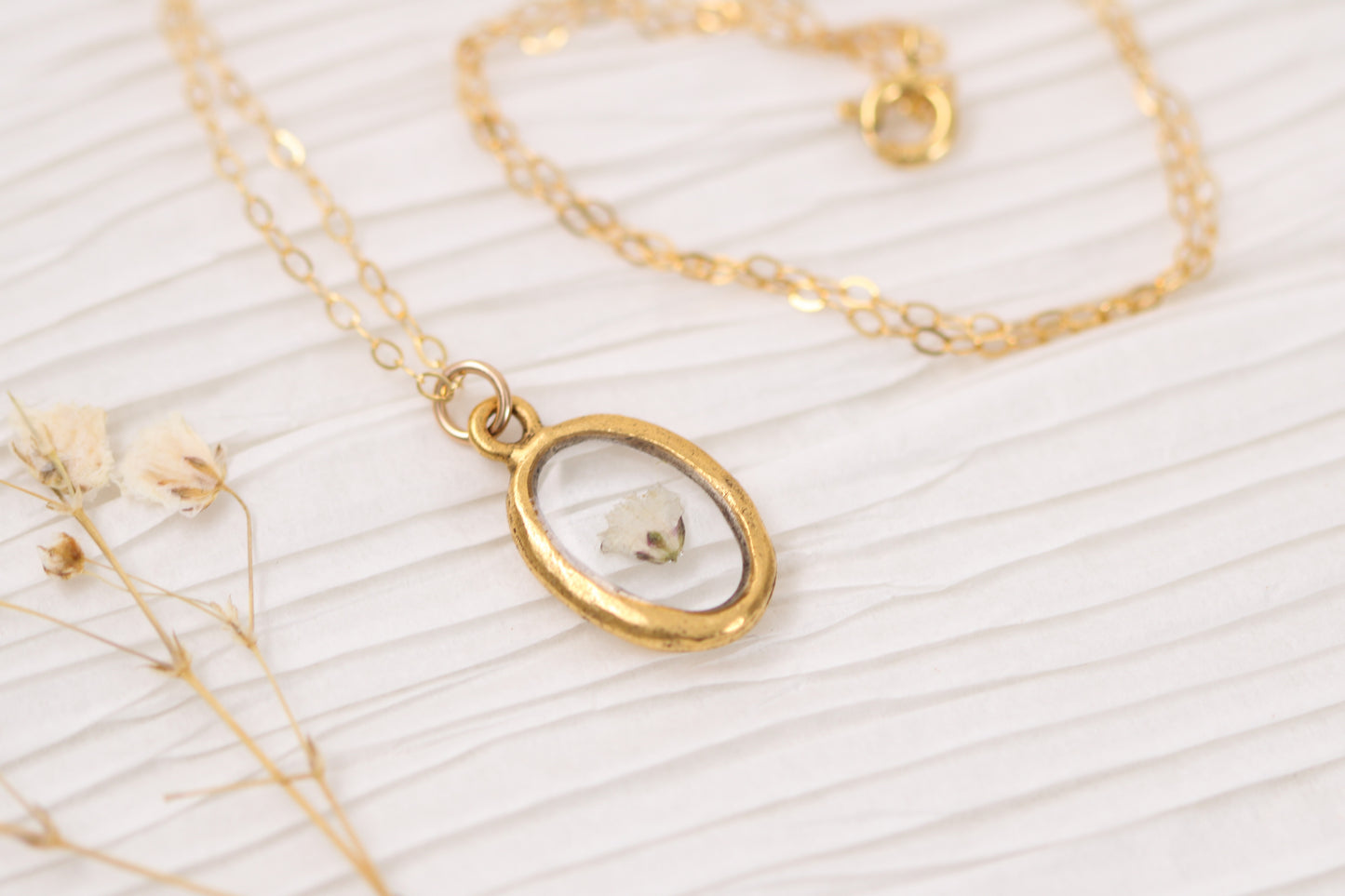 Gold Oval Resin and Flower Botanical Necklace | Handmade Baby’s Breath Necklace