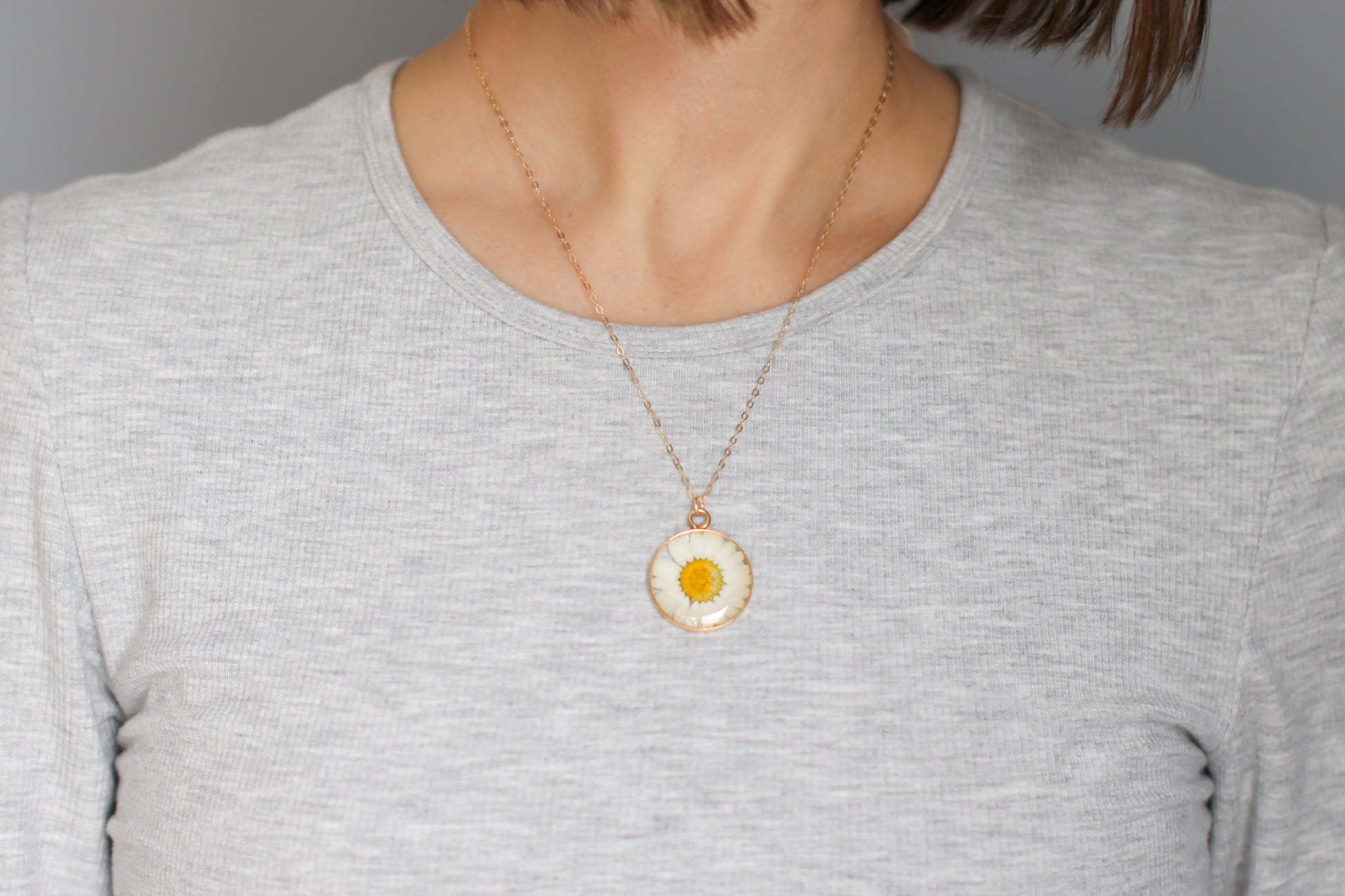 gold custom resin necklace flower preservation 