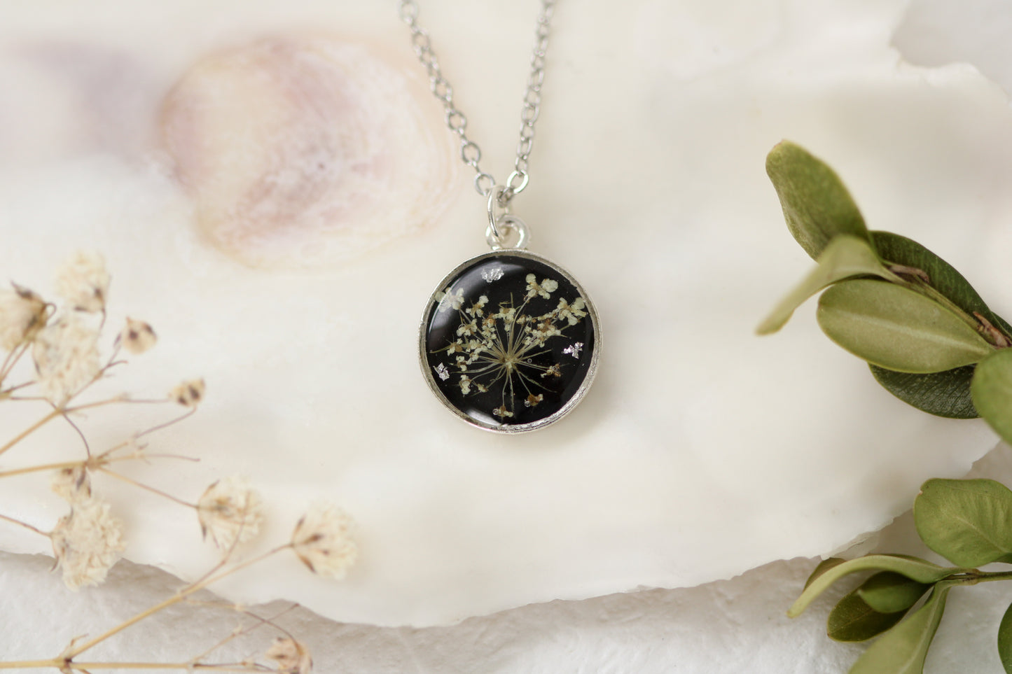 Real Queen Anne’s Lace Circle Necklace in Black and Silver - Handmade Resin and Flower Necklace