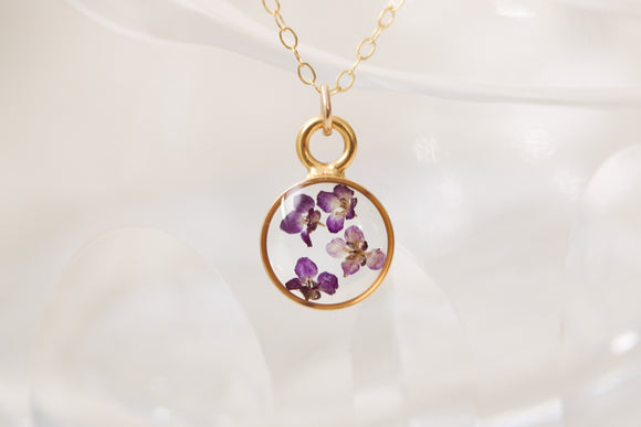 Gold Mini Circle Necklace with Purple Flowers