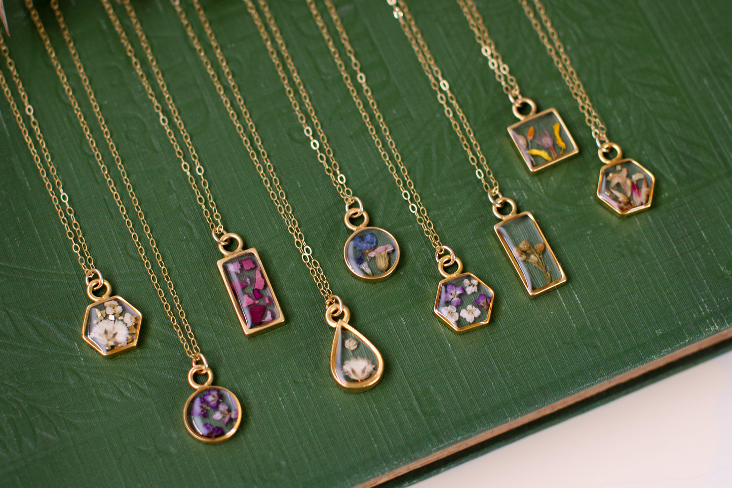 Gold Mini Circle Necklace with Blue Flowers