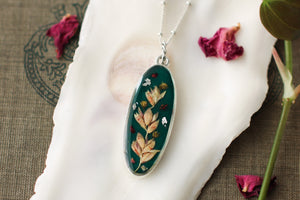 Dark Green Oval Long Necklace in Silver with Dried Plants