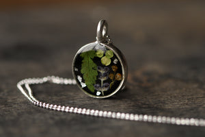 Silver Circle Necklace Black with Plants