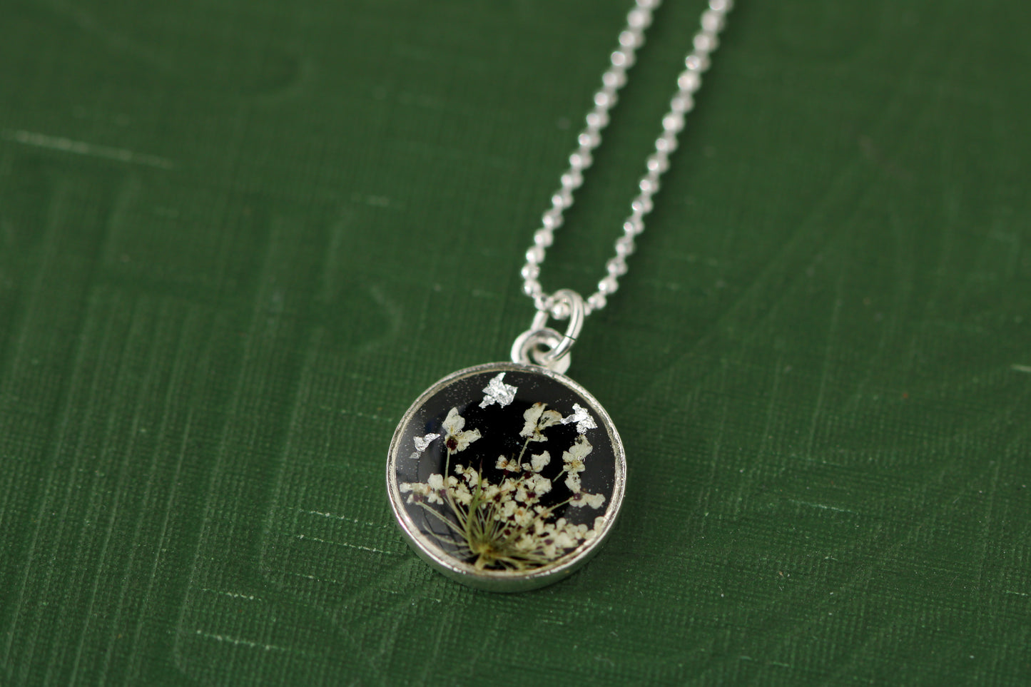 Real Queen Anne’s Lace Circle Necklace in Black and Silver - Handmade Resin and Flower Necklace
