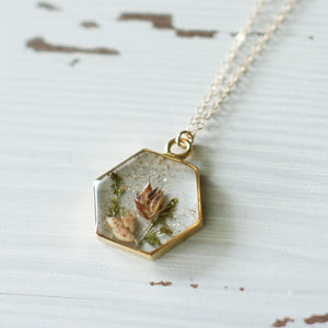 Sparkly Flowers in Resin Hexagon Necklace in Gold